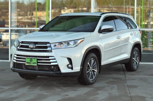 2019 Toyota Highlander XLE V6 AWD - 22958097 - 2
