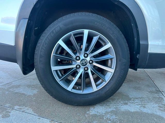 2019 Toyota Highlander XLE V6 AWD - 22958097 - 52