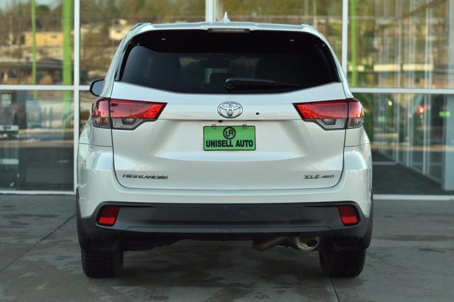 2019 Toyota Highlander XLE V6 AWD - 22958097 - 5