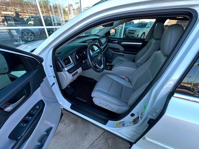 2019 Toyota Highlander XLE V6 AWD - 22958097 - 8