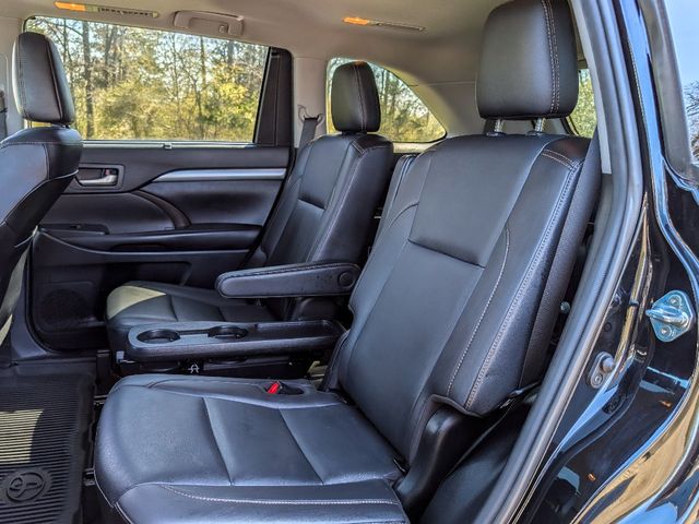 2019 Toyota Highlander XLE V6 AWD - 23007998 - 14