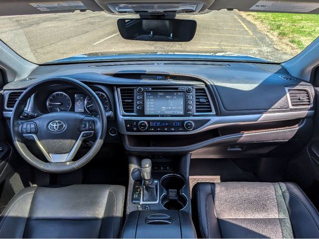 2019 Toyota Highlander XLE V6 AWD - 23007998 - 25