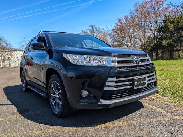 2019 Toyota Highlander XLE V6 AWD - 23007998 - 2
