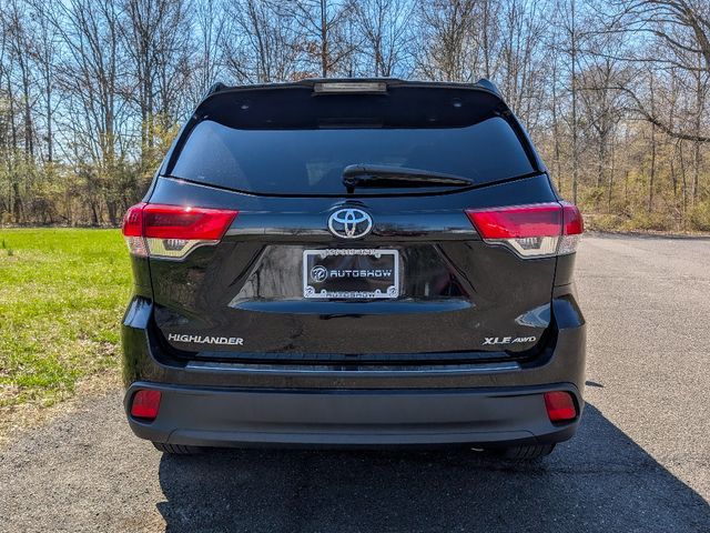 2019 Toyota Highlander XLE V6 AWD - 23007998 - 5