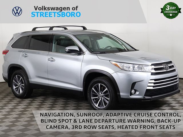 2019 Toyota Highlander XLE V6 AWD - 22937764 - 0