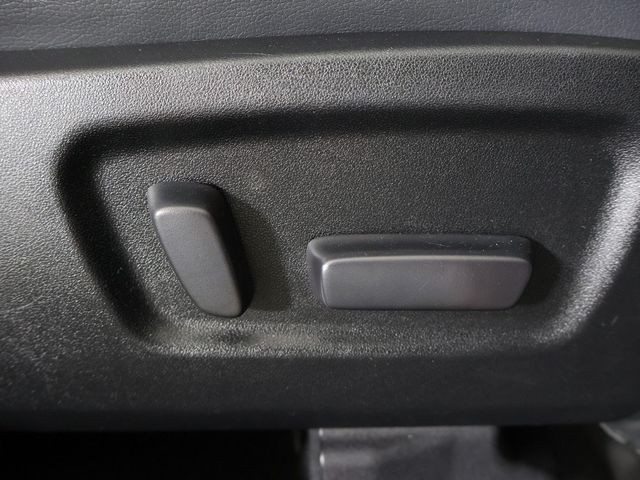 2019 Toyota Highlander XLE V6 AWD - 22937764 - 35