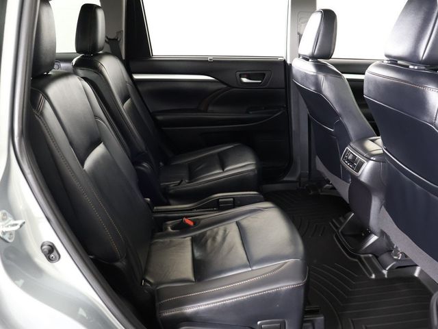 2019 Toyota Highlander XLE V6 AWD - 22937764 - 37