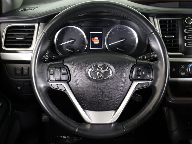 2019 Toyota Highlander XLE V6 AWD - 22937764 - 44