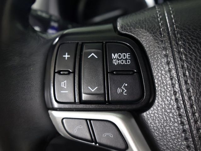 2019 Toyota Highlander XLE V6 AWD - 22937764 - 47