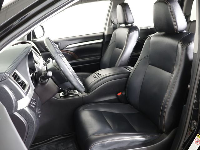 2019 Toyota Highlander XLE V6 AWD - 23026014 - 30