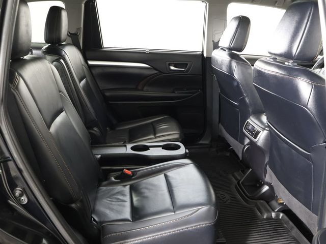 2019 Toyota Highlander XLE V6 AWD - 23026014 - 37