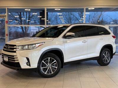 2019 Toyota Highlander - 5TDJZRFH2KS602801