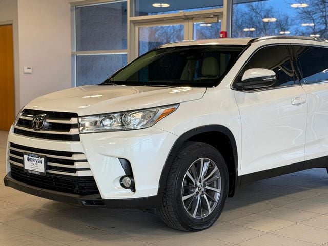2019 Toyota Highlander XLE V6 AWD - 22989577 - 2