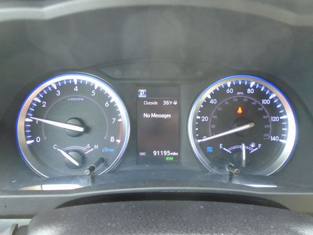 2019 Toyota Highlander XLE V6 AWD - 22950402 - 17