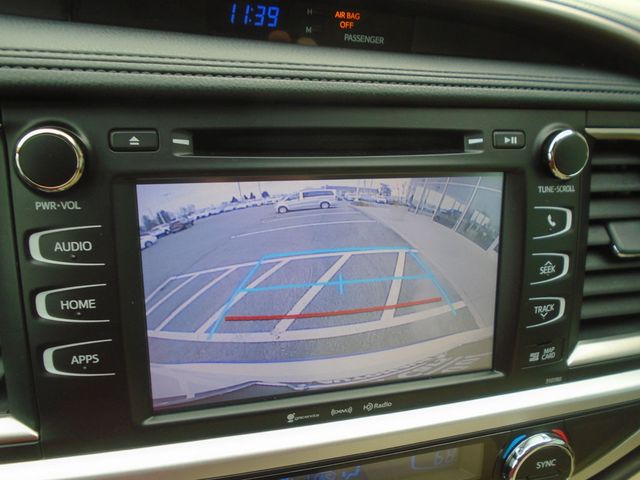 2019 Toyota Highlander XLE V6 AWD - 22950402 - 21