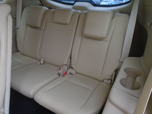 2019 Toyota Highlander XLE V6 AWD - 22950402 - 38