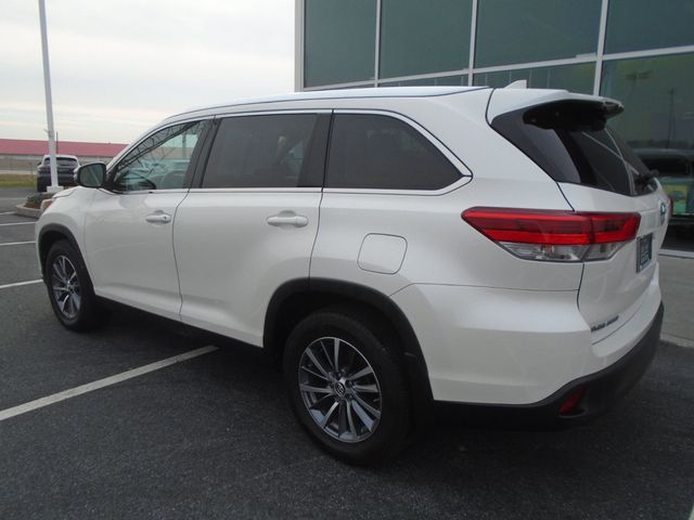 2019 Toyota Highlander XLE V6 AWD - 22950402 - 5