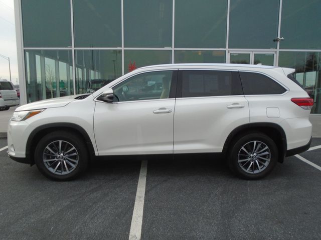 2019 Toyota Highlander XLE V6 AWD - 22950402 - 6