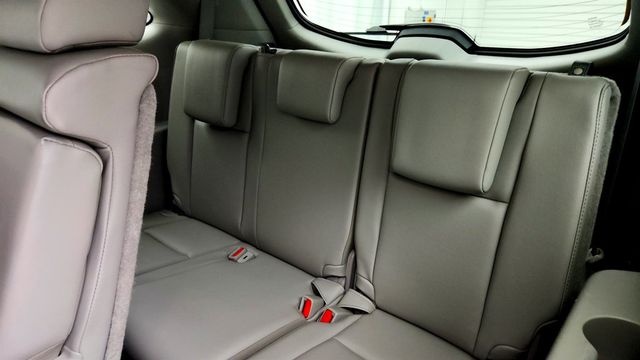 2019 Toyota Highlander XLE V6 AWD - 23034693 - 21