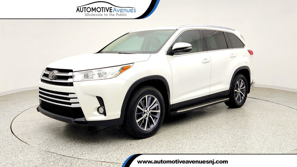 2019 Toyota Highlander XLE V6 AWD - 23043959 | Video 1