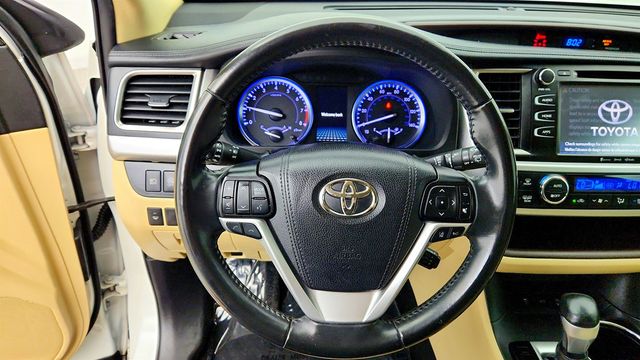 2019 Toyota Highlander XLE V6 AWD - 23043959 - 13