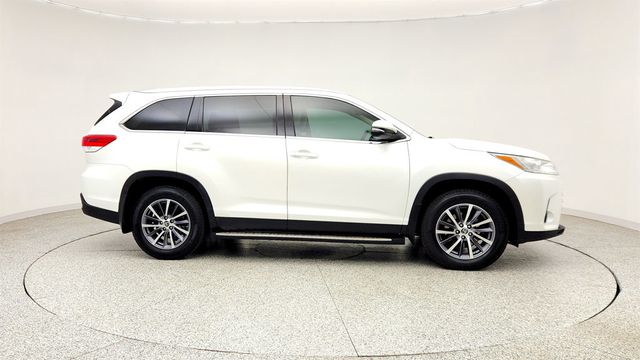 2019 Toyota Highlander XLE V6 AWD - 23043959 - 3