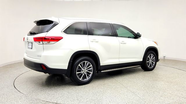 2019 Toyota Highlander XLE V6 AWD - 23043959 - 4