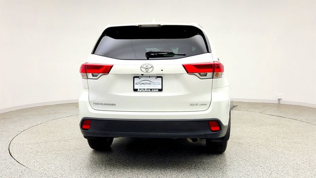 2019 Toyota Highlander XLE V6 AWD - 23043959 - 5