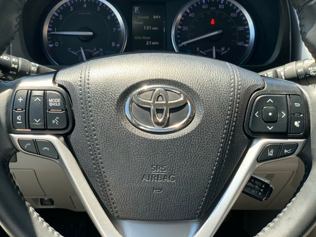 2019 Toyota Highlander XLE V6 FWD - 23030492 - 27