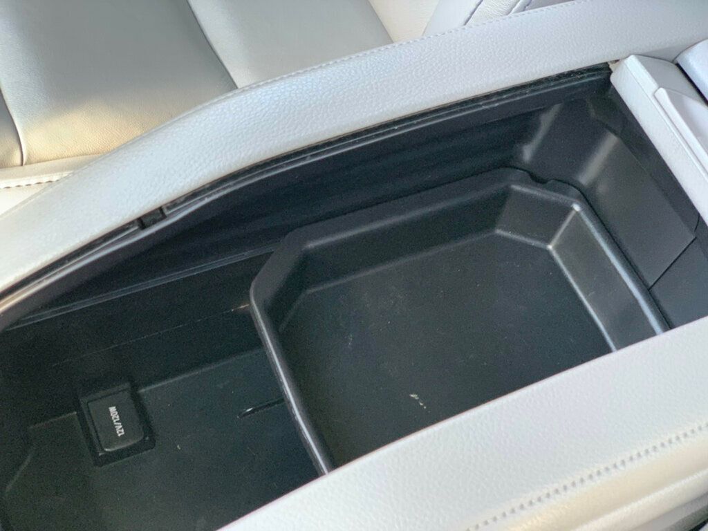 2019 Toyota Highlander XLE V6 FWD - 23030492 - 31
