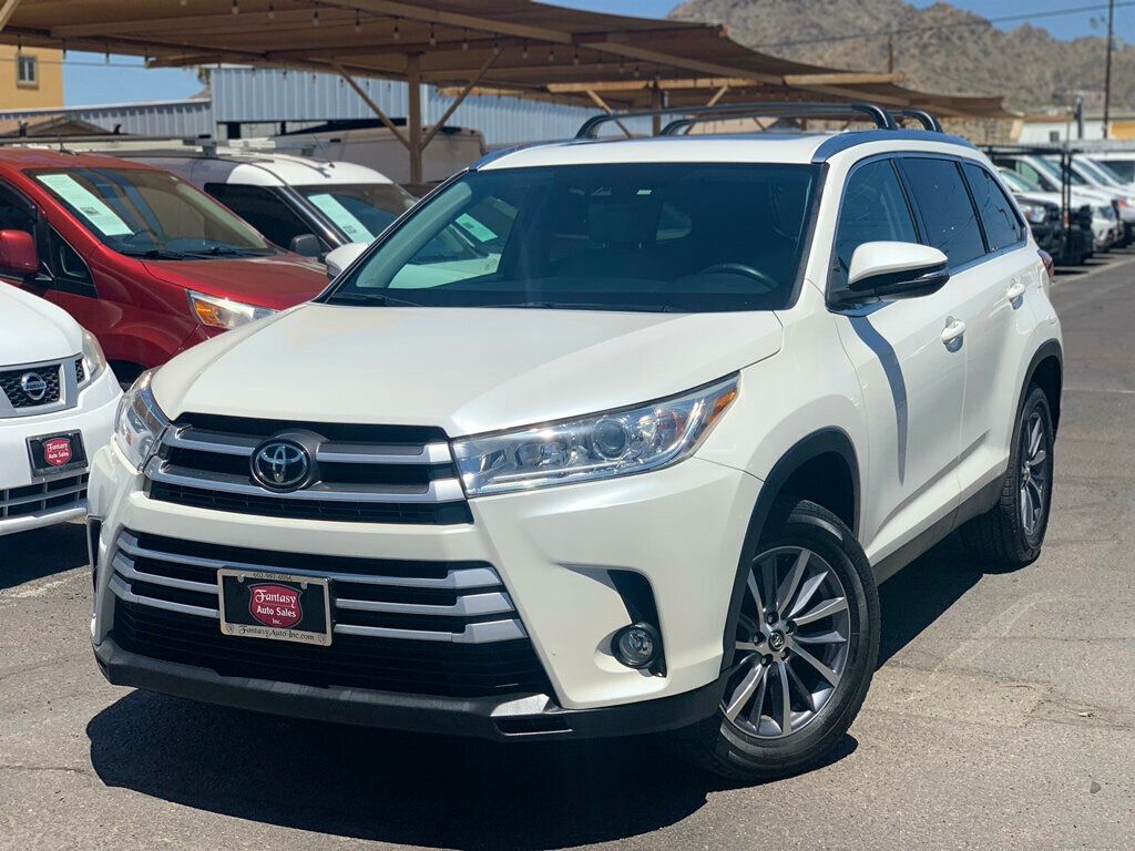 2019 Toyota Highlander XLE V6 FWD - 23030492 - 3