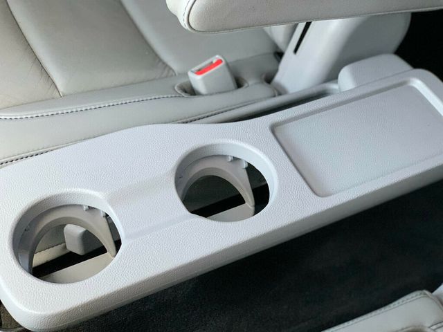 2019 Toyota Highlander XLE V6 FWD - 23030492 - 39