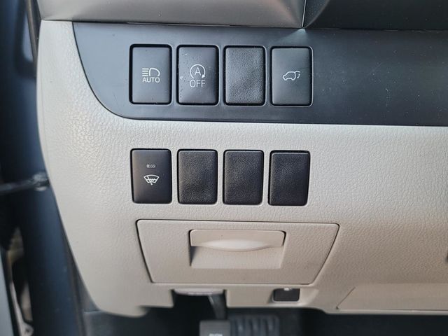 2019 Toyota Highlander XLE V6 FWD - 22821545 - 25