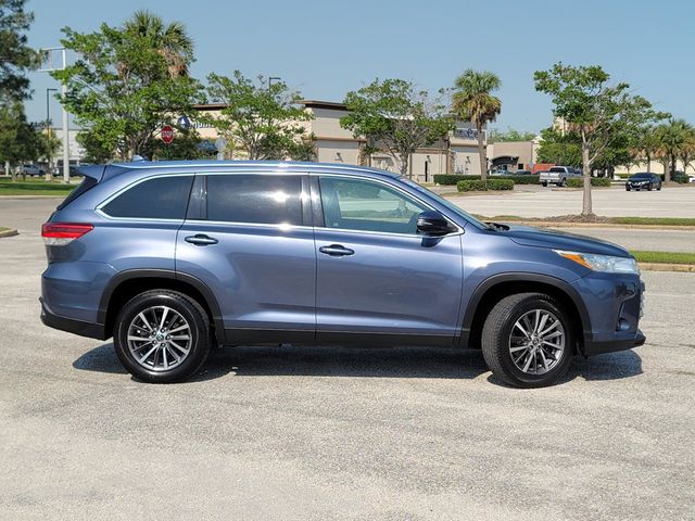 2019 Toyota Highlander XLE V6 FWD - 22821545 - 38