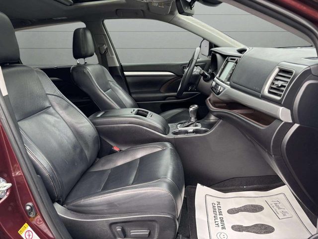 2019 Toyota Highlander XLE V6 FWD - 22935106 - 22