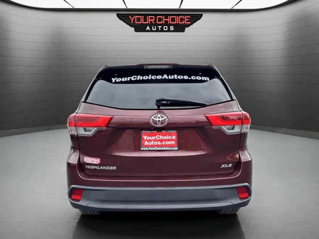 2019 Toyota Highlander XLE V6 FWD - 22935106 - 3