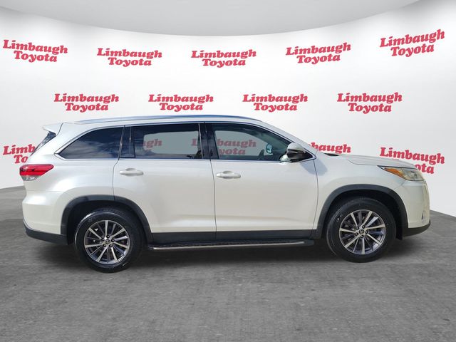 2019 Toyota Highlander XLE V6 FWD - 22962447 - 1