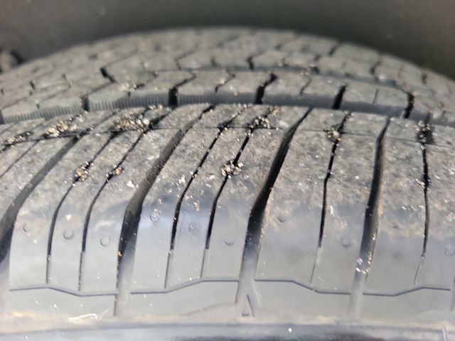 2019 Toyota Highlander XLE V6 FWD - 22962447 - 29