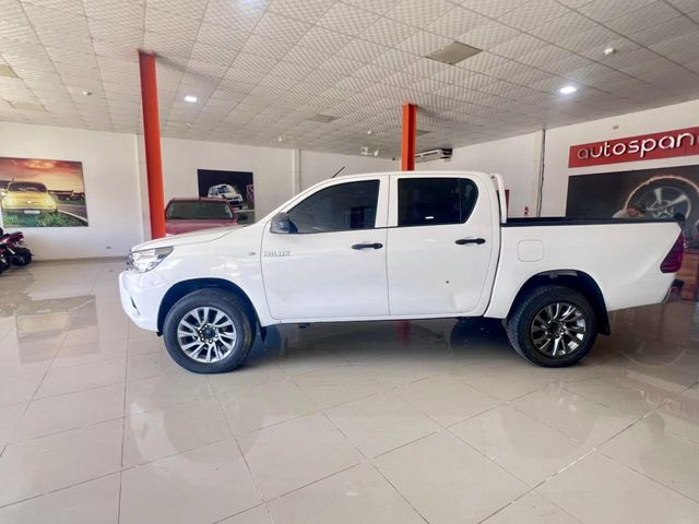 2019 Toyota Hilux 2.4 4x4 5 Speed 4x4 - 22924370 - 2