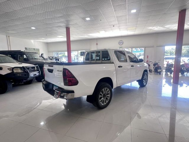 2019 Toyota Hilux 2.4 4x4 5 Speed 4x4 - 22924370 - 4
