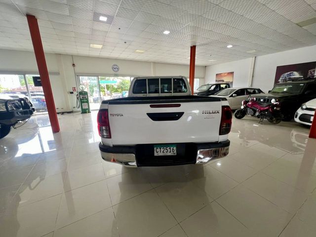 2019 Toyota Hilux 2.4 4x4 5 Speed 4x4 - 22924370 - 7