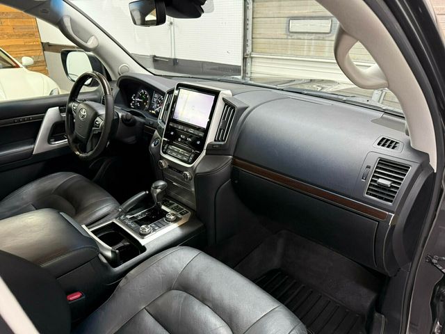 2019 Toyota Land Cruiser 200 Series Land Cruiser, 5.7L V8, Wescott Designs Rack  - 23046263 - 11