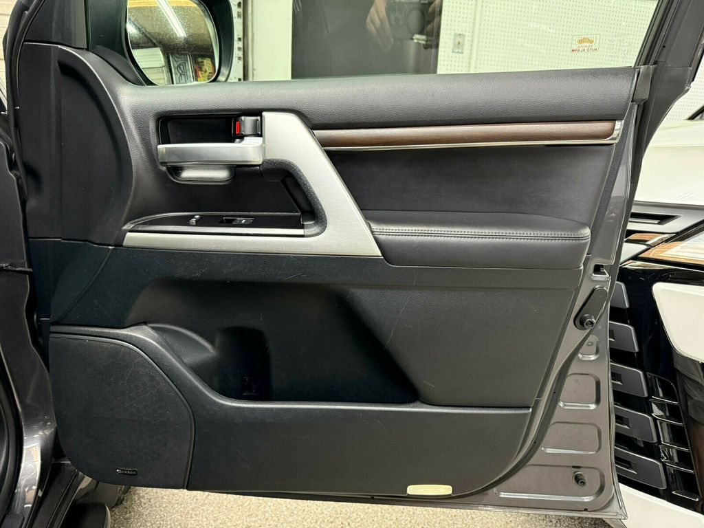 2019 Toyota Land Cruiser 200 Series Land Cruiser, 5.7L V8, Wescott Designs Rack  - 23046263 - 30