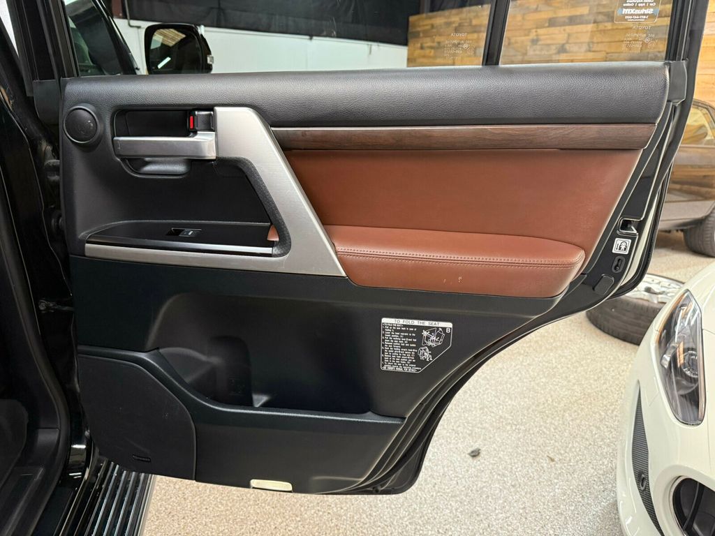 2019 Toyota Land Cruiser Heated&Cooled Seats/Blind SpotMonitor/JBL Audio/Lane Keep Assist - 23056050 - 27