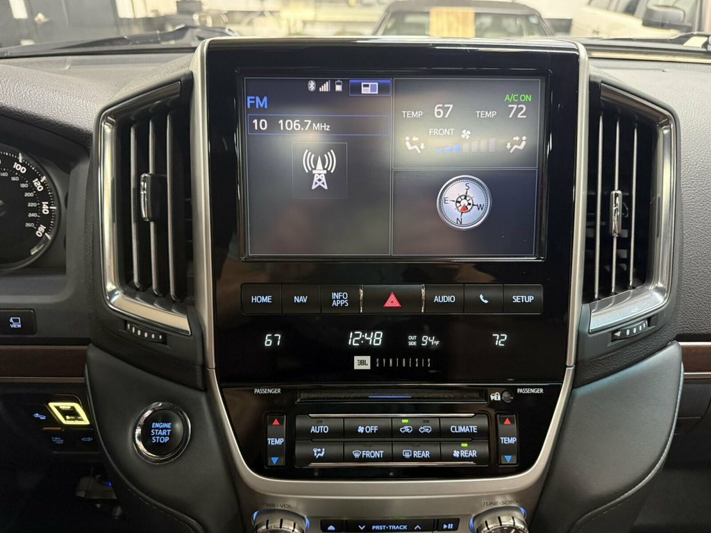 2019 Toyota Land Cruiser Heated&Cooled Seats/Blind SpotMonitor/JBL Audio/Lane Keep Assist - 23080958 - 13