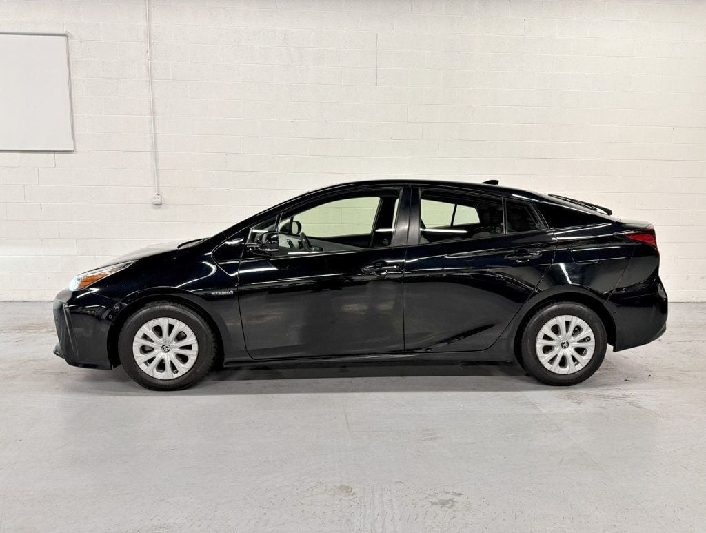 2019 Toyota Prius LE - 22735803 - 3