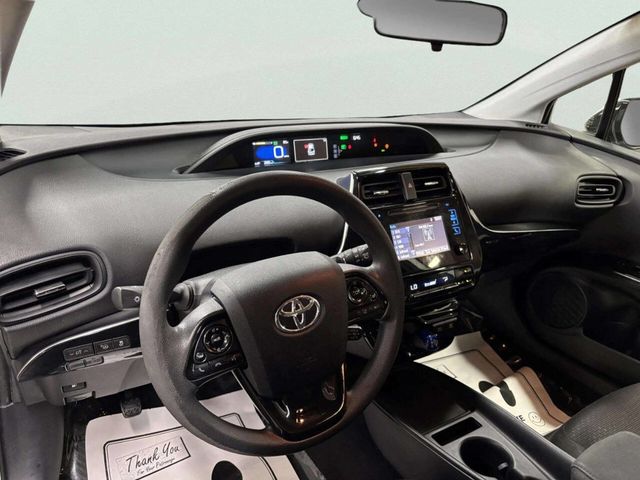 2019 Toyota Prius L Eco - 23052481 - 12