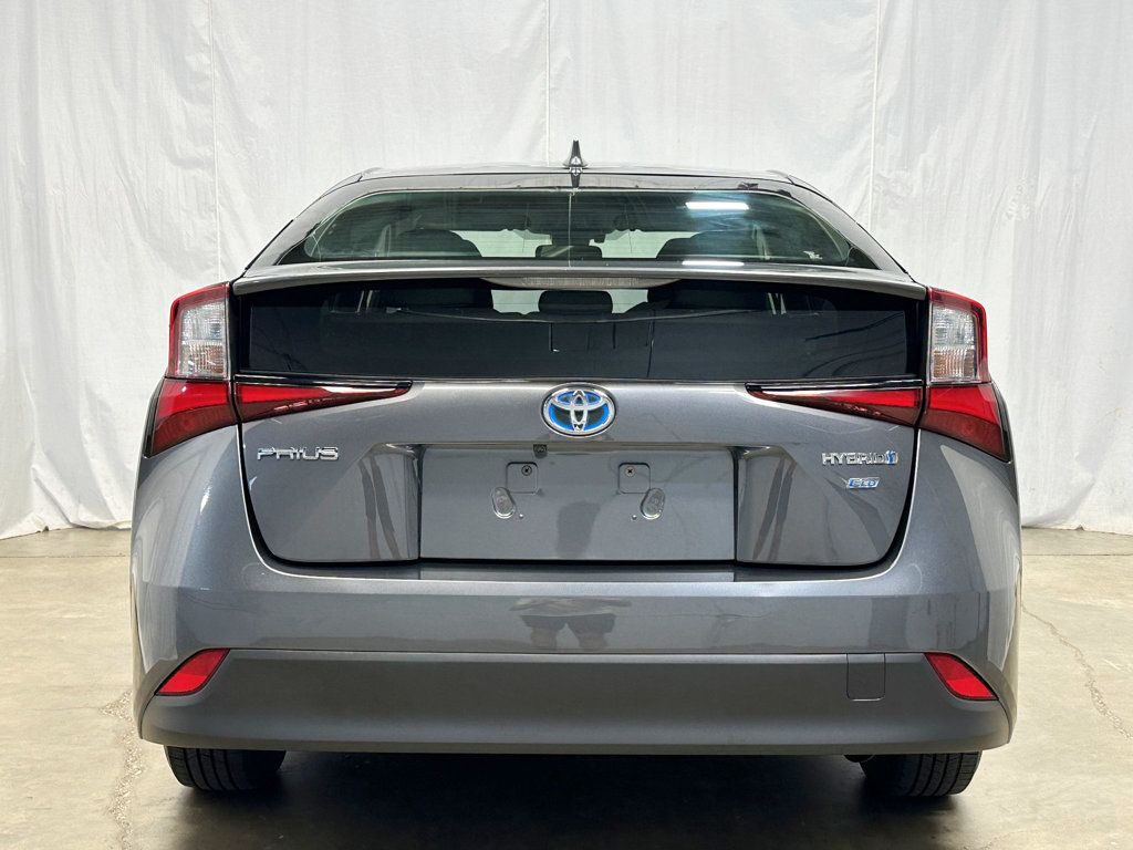 2019 Toyota Prius L Eco - 23066735 - 9