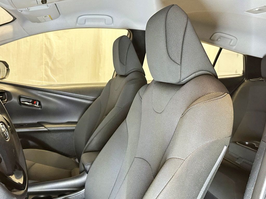 2019 Toyota Prius L Eco - 23066735 - 18