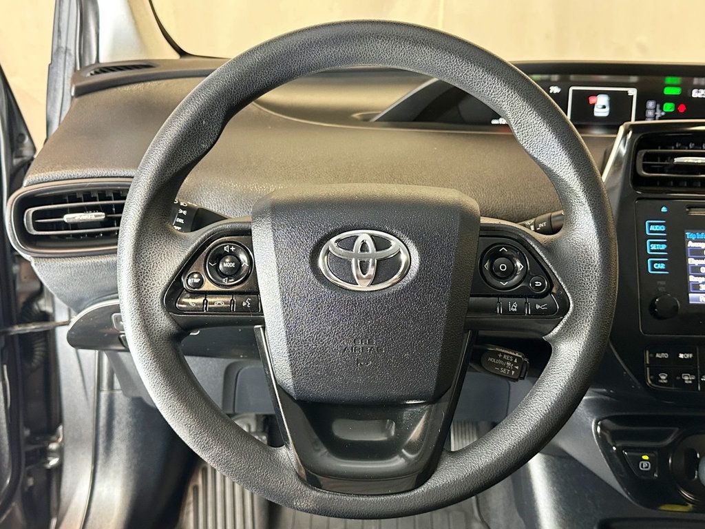 2019 Toyota Prius L Eco - 23066735 - 22